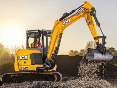 JCB MINI EXCAVATOR 4-6T